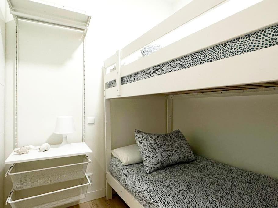 Apartamento De Diseno En Laredo Centro Kültér fotó
