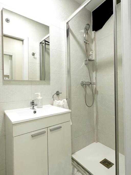 Apartamento De Diseno En Laredo Centro Kültér fotó