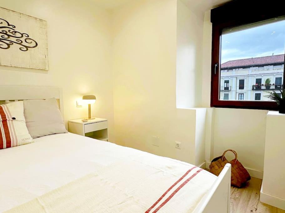 Apartamento De Diseno En Laredo Centro Kültér fotó
